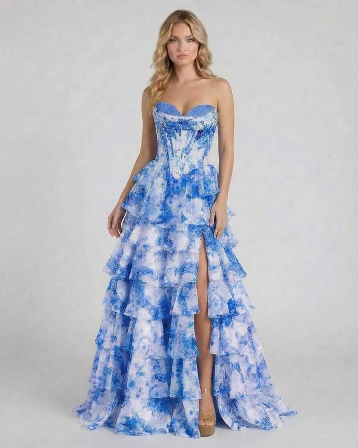 Vestido maxi floral Azura blanco para mujer, diseño elegante y flotante sin mangas. Ideal para ocasiones especiales.