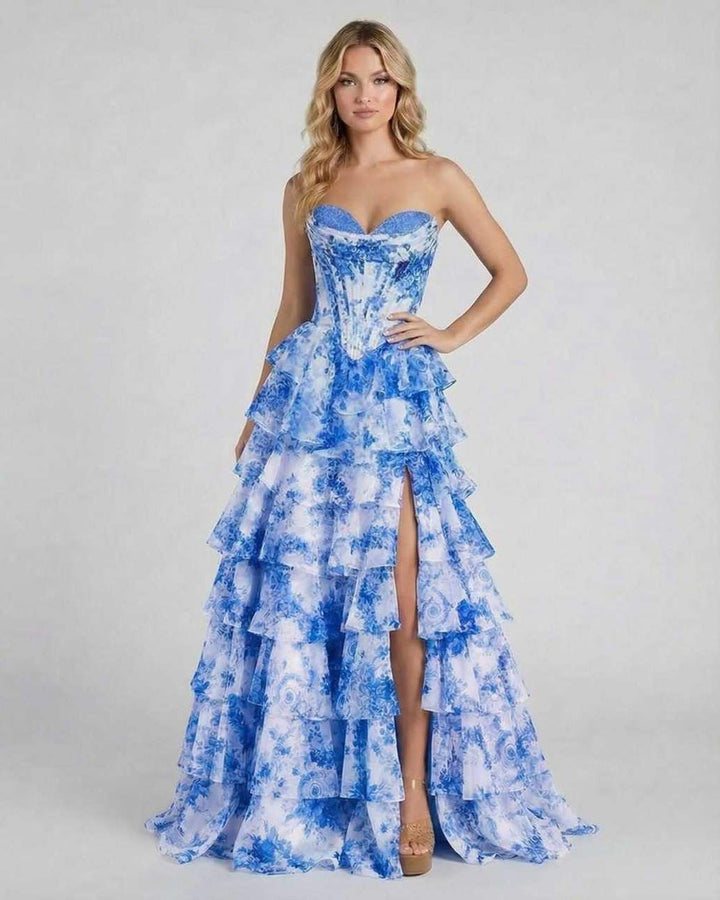 Vestido maxi floral blanco para mujer, ideal para eventos formales, fiestas y ocasiones especiales de noche.