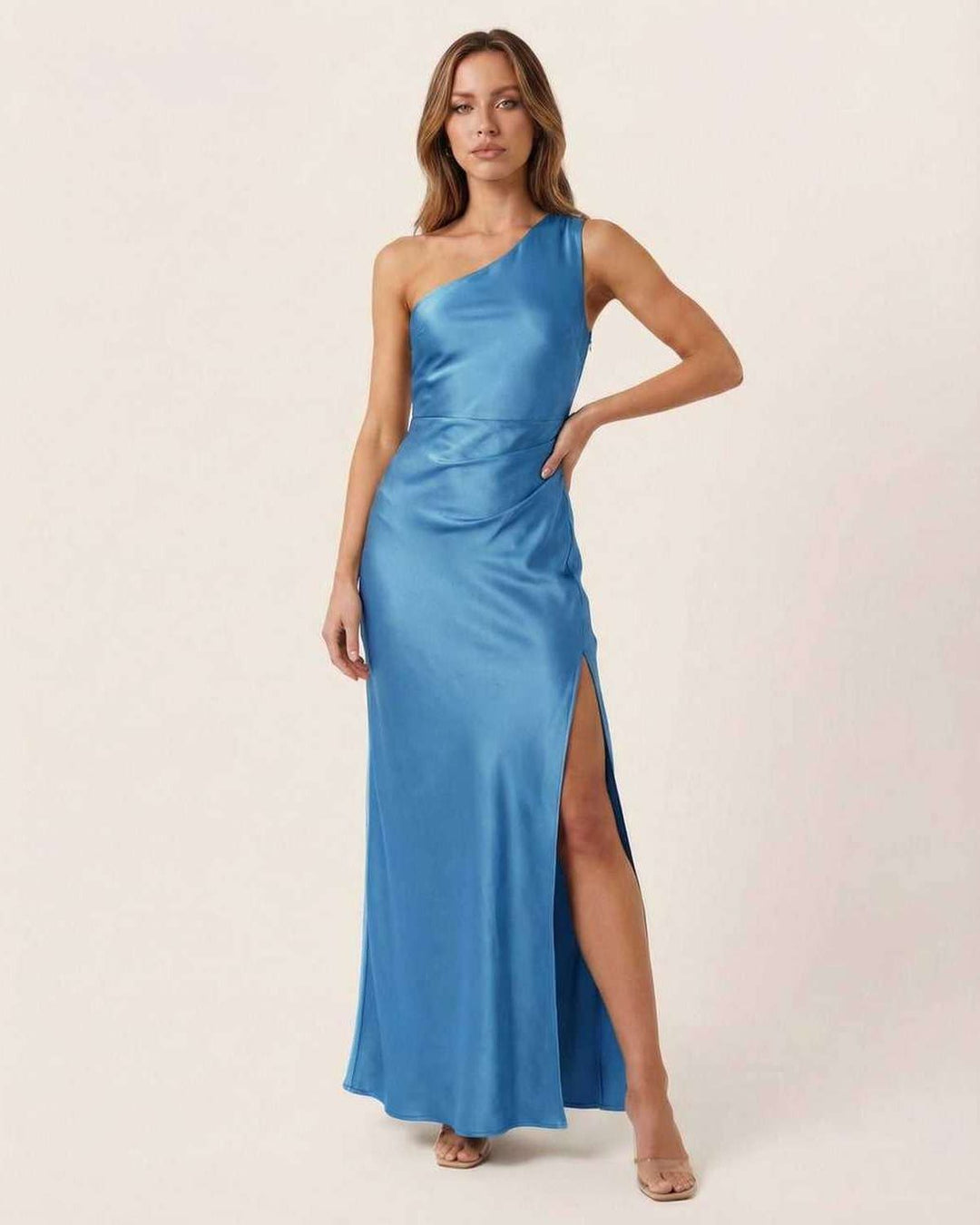 Vestido maxi azul elegante de un hombro para mujer, ideal para fiesta o noche.
