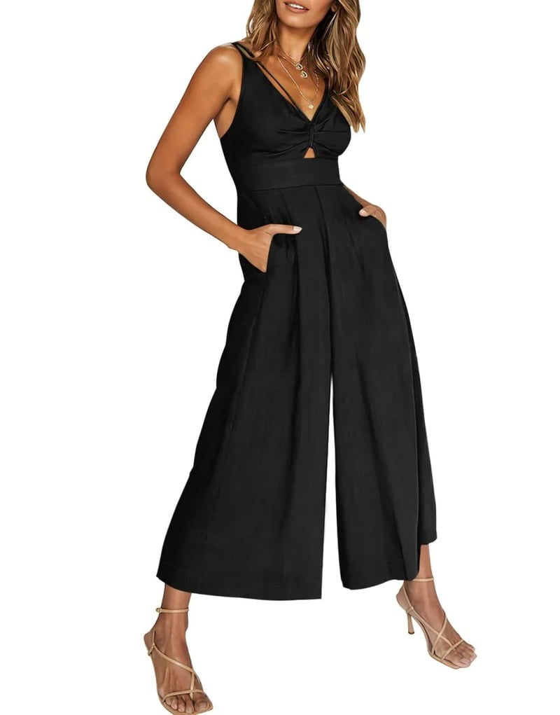 Mono de fiesta de verano, escote V, sin mangas. Pernera ancha para un look cómodo y elegante.