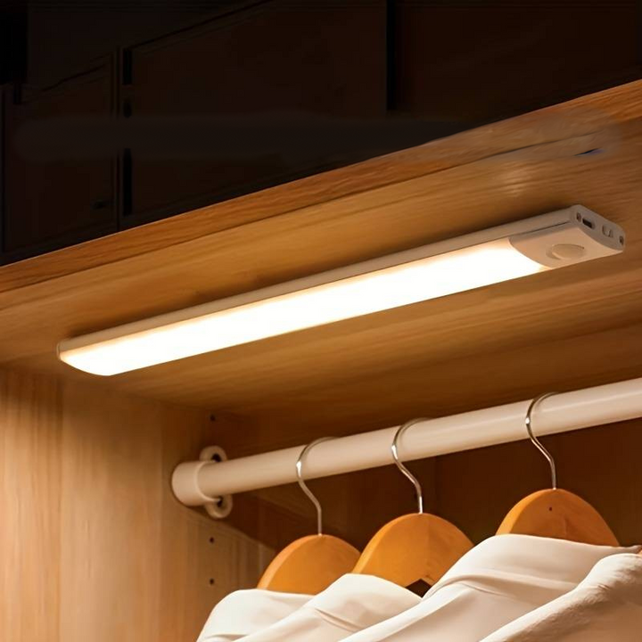 Lámpara LED inalámbrica con sensor de movimiento, montaje magnético para cocina.