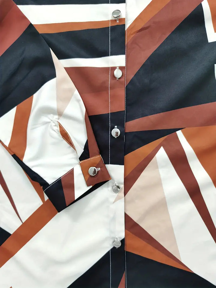 Blusa versátil para mujer, moda femenina. Perfecta para look formal o casual, en albaricoque o blanco.