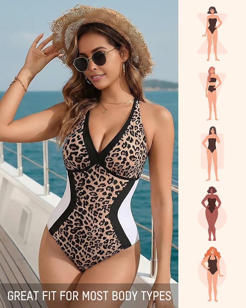 Elegante bañador de una pieza moldeador, ideal para lucir segura en la piscina.