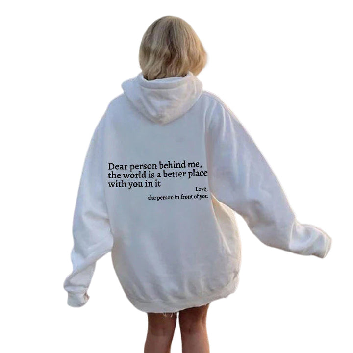 Sudadera SNOW de mujer, doblada, lista para usar. Ropa de invierno casual, cómoda y con un toque moderno.