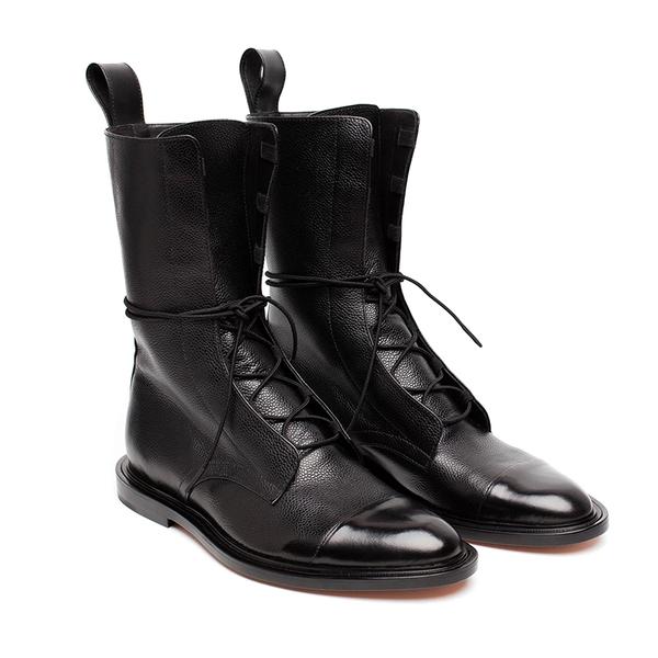 Calzado femenino de invierno, combina estilo, comodidad y protección para mujer.