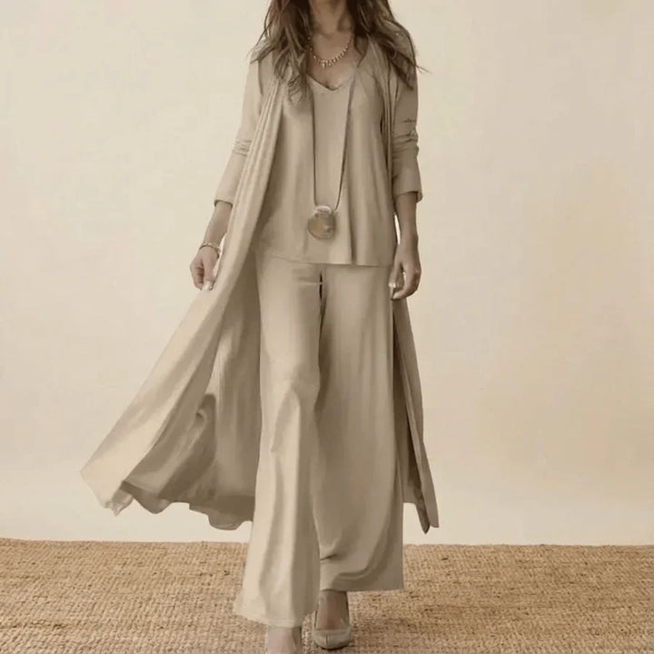 Conjunto elegante de 3 piezas para mujer. Estilo impecable, versátil para moda casual o formal en color caqui.