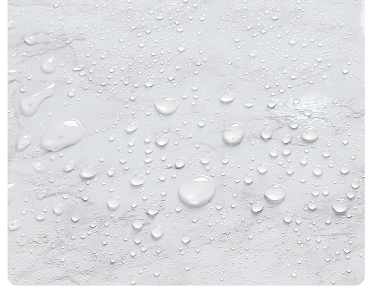 Vinilo de mármol impermeable para duchas, protección y estilo garantizado.