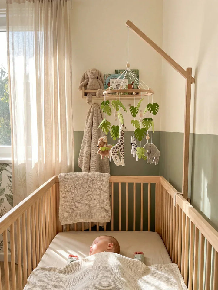 Móvil de madera para cuna, juguete para la estimulación temprana.