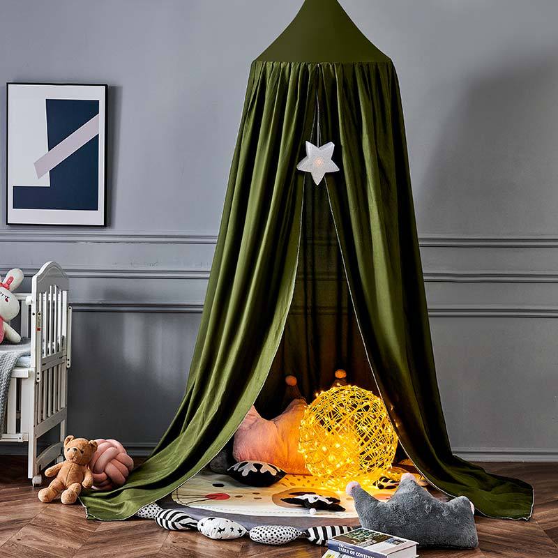 Dosel funcional opaco para cama infantil, proporciona oscuridad y calma para mejorar el descanso.