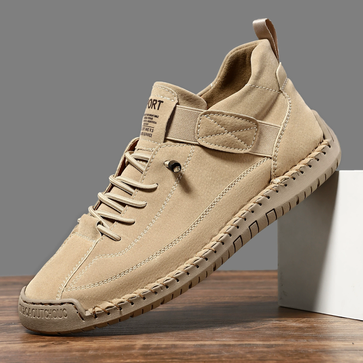 Zapatillas Saela ergonómicas, perfectas para la mujer activa, brindando soporte y alivio en cada paso.