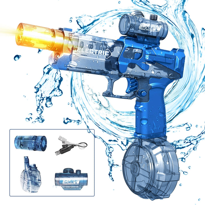 Niño lanza chorro de agua con pistola eléctrica de largo alcance; ideal para batallas acuáticas al aire libre.