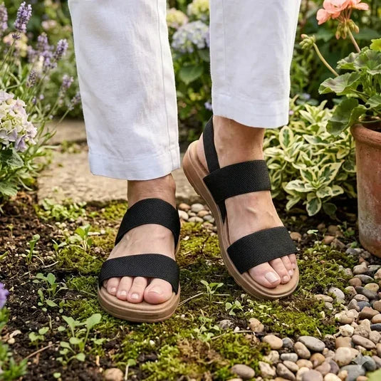 Suela ligera y flexible de sandalias elásticas de mujer. Máximo confort y amortiguación para caminar.