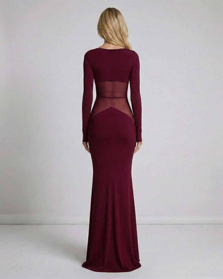 Vestido largo de noche burdeos con mangas y detalles de malla, perfecto para ocasiones especiales y galas.