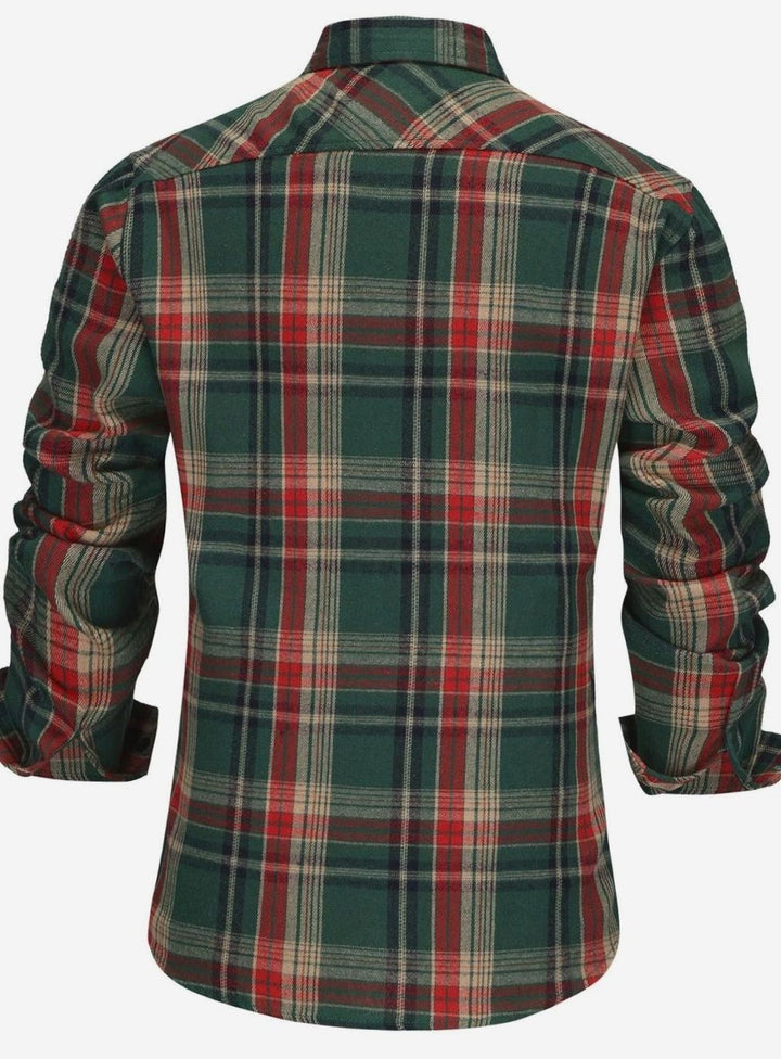 Camisa de franela de cuadros escoceses para hombre, manga larga, perfecta para un look workwear casual.