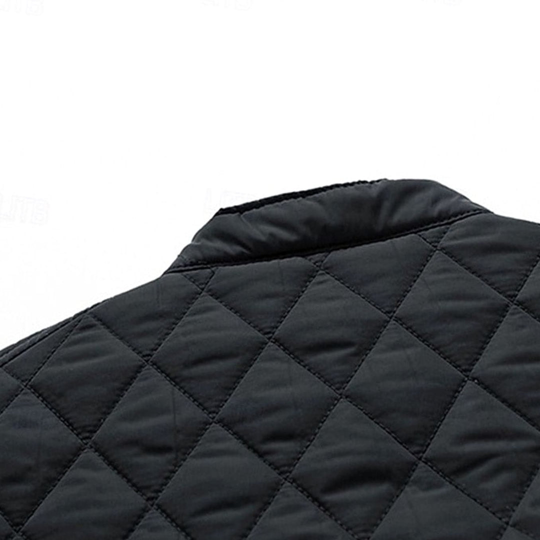 Chaquetón casual para hombre, acolchado con rombos, cuello alto, parte de la moda actual masculina.