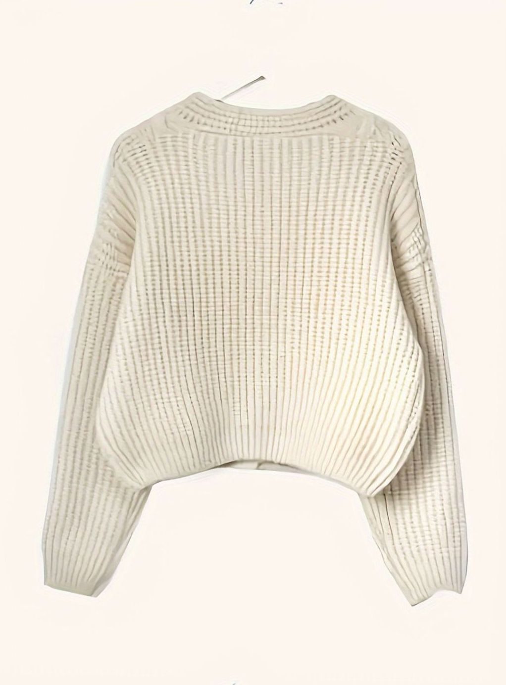 Suéter abrigo mujer oversize con diseño de punto trenzado beige, cómodo y cálido para invierno, estilo casual.
