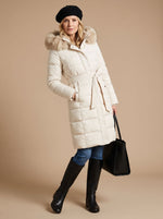 Blanco con cuello beige