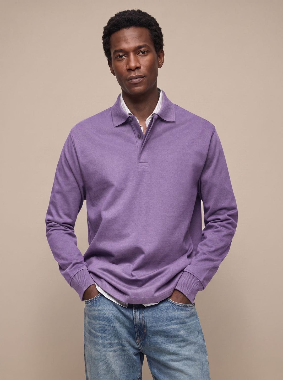 Puño de manga larga del polo de algodón, suave y elástico. Ideal para un look casual o smart.