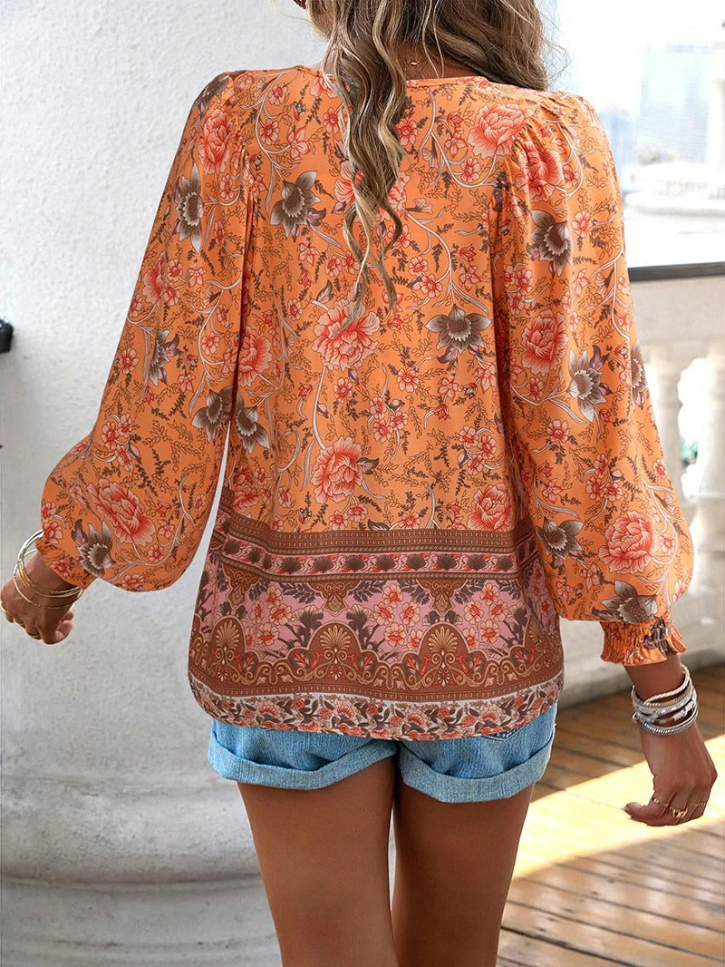 Moda de verano: top floral casual y ligero para mujer, estilo bohemio y fresco.