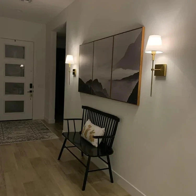 Set de 2 lámparas de pared LED recargables de diseño moderno. Iluminación inalámbrica de fácil instalación para el hogar.