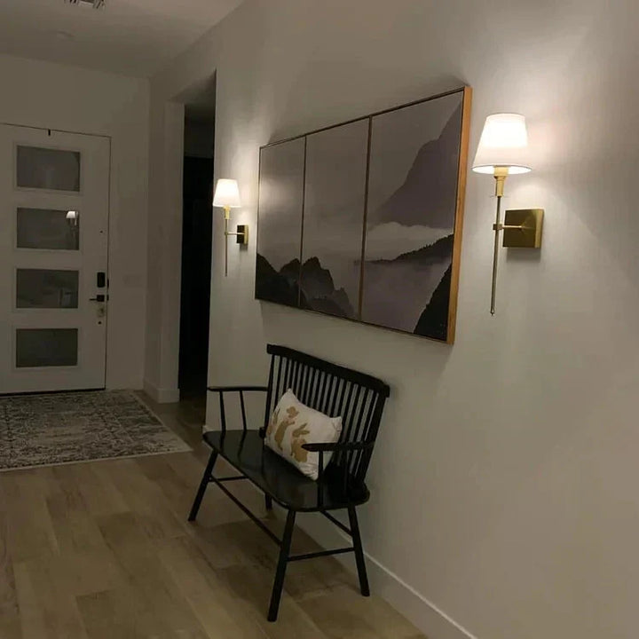 Set de 2 lámparas de pared LED recargables de diseño moderno. Iluminación inalámbrica de fácil instalación para el hogar.