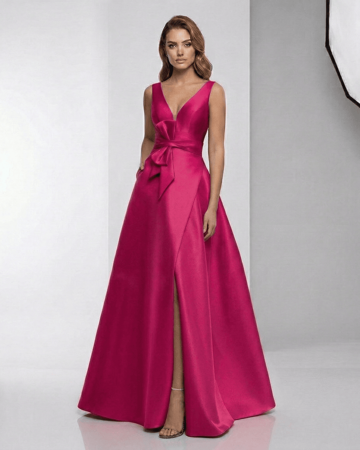 Vestido maxi fucsia elegante para mujer. Ideal para noche, fiesta o evento formal con estilo corte A.