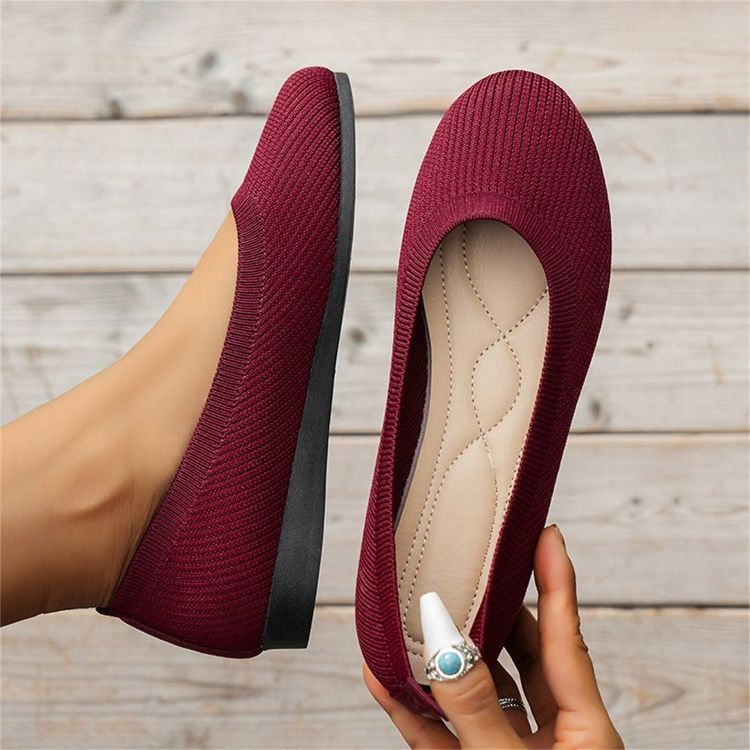 Calzado ortopédico ligero para mujer, perfecto para caminar con soporte de arco y ligereza.
