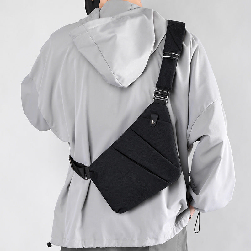 Bolso bandolera de seguridad, ligero, cómodo y con espacio para todos tus esenciales urbanos.