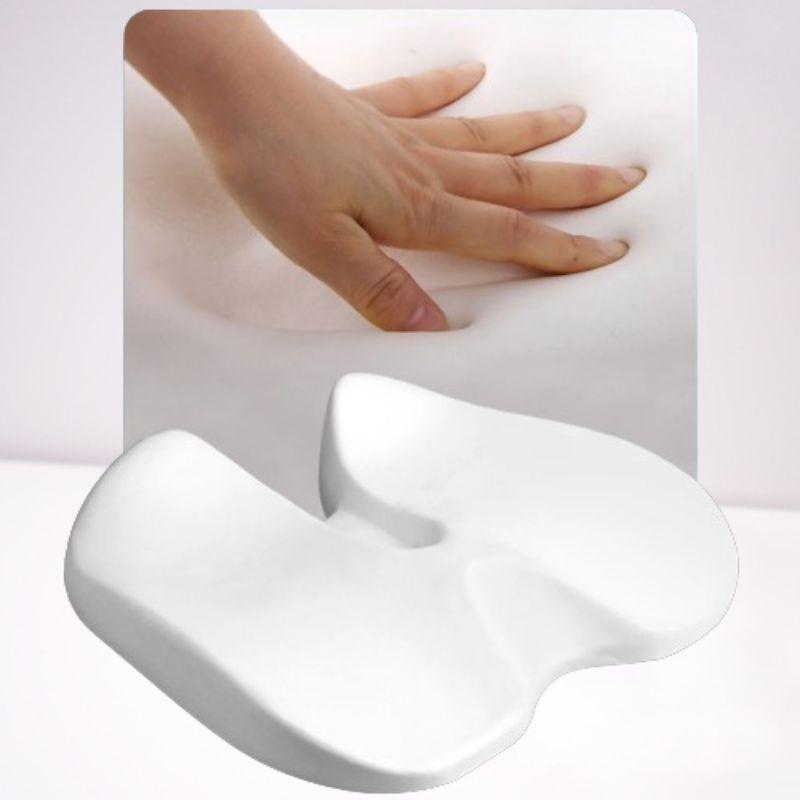Cojín ergonómico antideslizante para asiento de coche. Previene el dolor lumbar durante viajes largos.