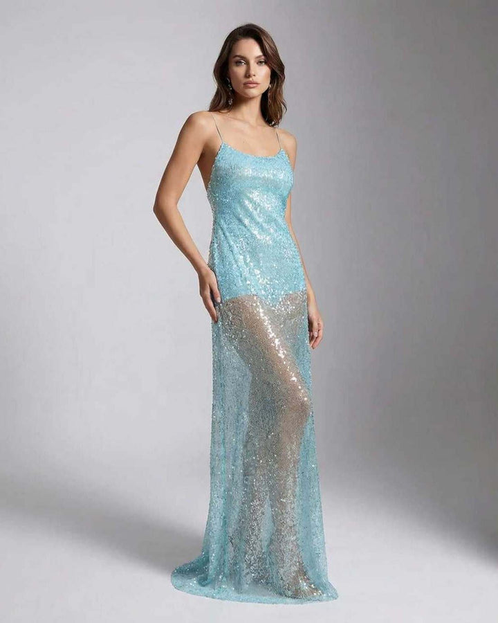 Vestido maxi celeste de lentejuelas para mujer, ideal para fiesta o noche.