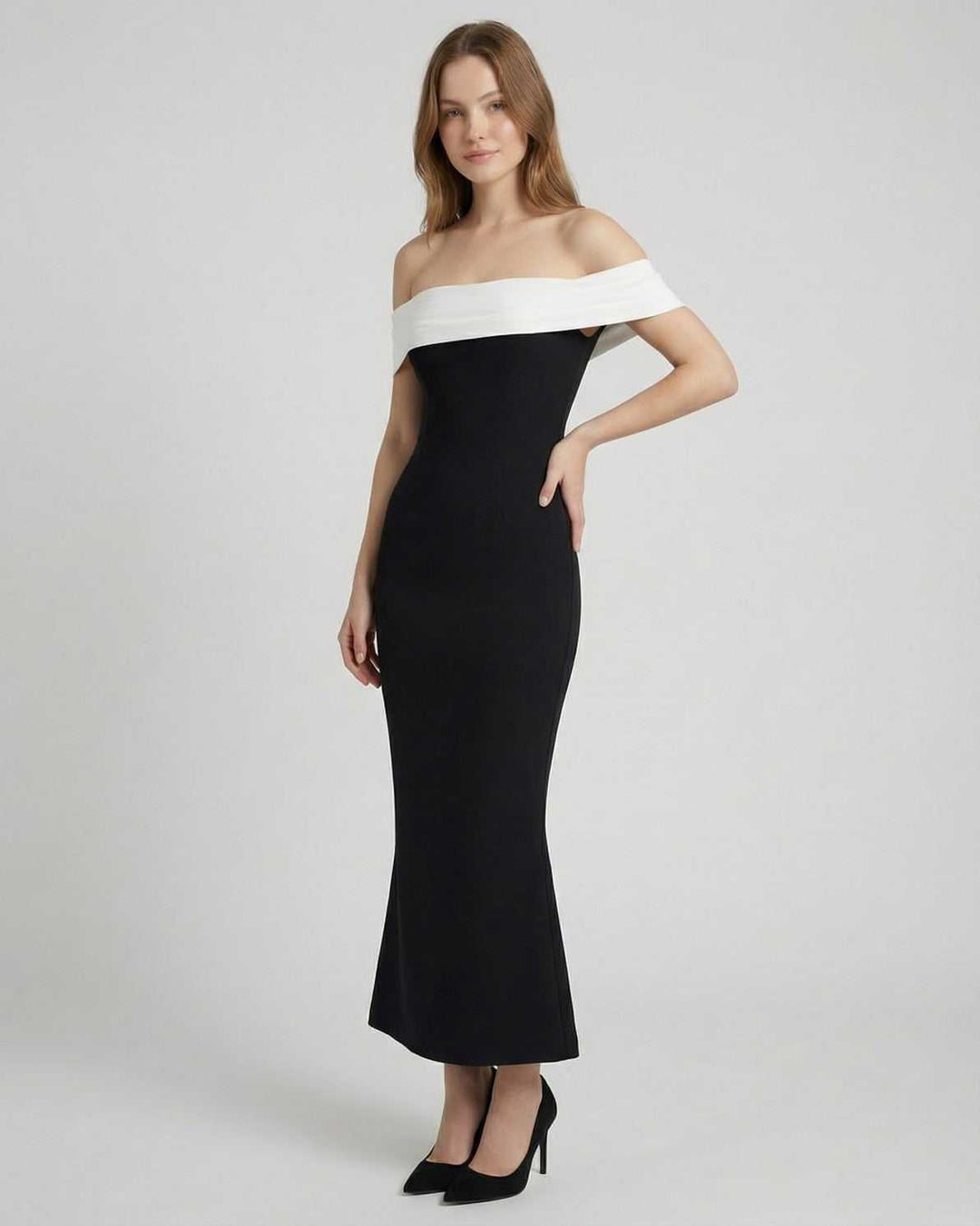 Vestido maxi celeste mujer, estilo off-shoulder, con tela fluida y femenina. Ideal para fiestas y eventos de día o noche.