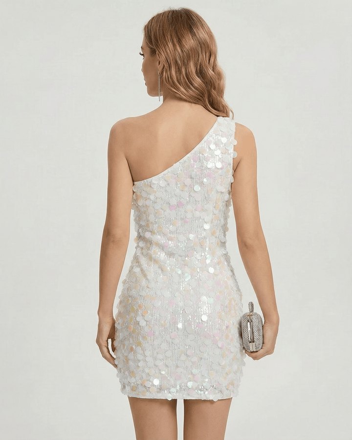 Vestido de fiesta bodycon de lentejuelas para mujer. Glamour y moda para eventos elegantes y noches especiales.