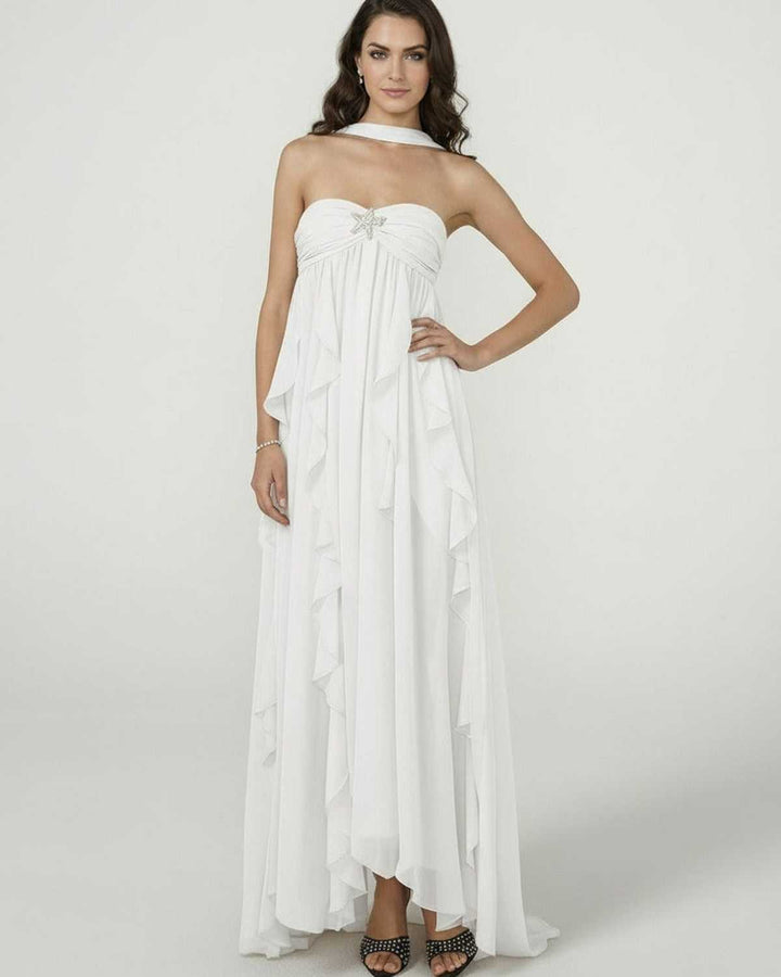 Vestido maxi blanco veraniego con volantes, estilo sin mangas para mujer. Ideal para fiestas y eventos de noche.