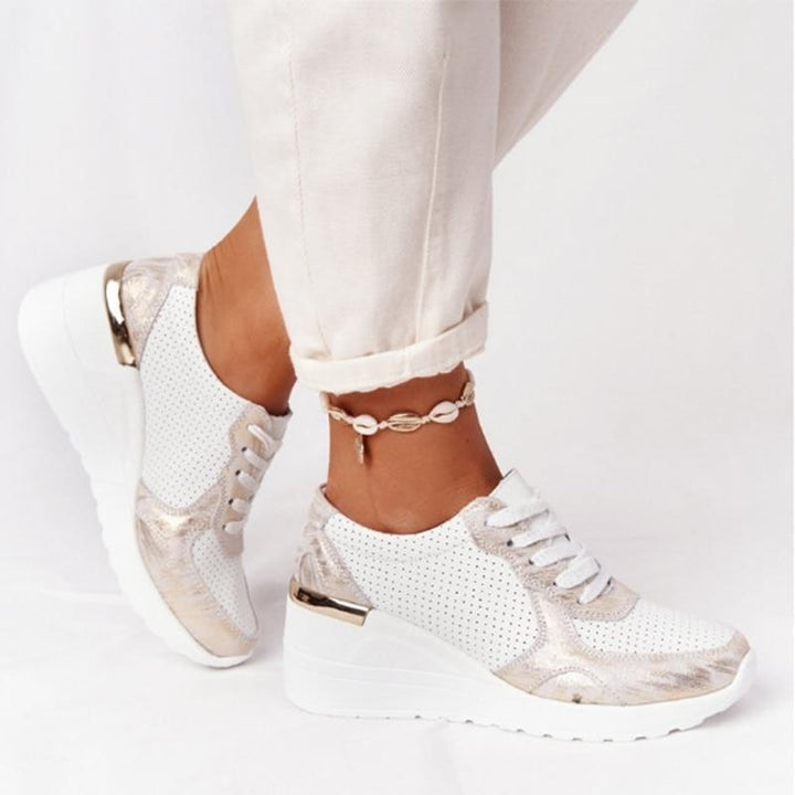 Zapatillas deportivas mujer con suela anatómica que ofrece máxima comodidad y amortiguación superior.
