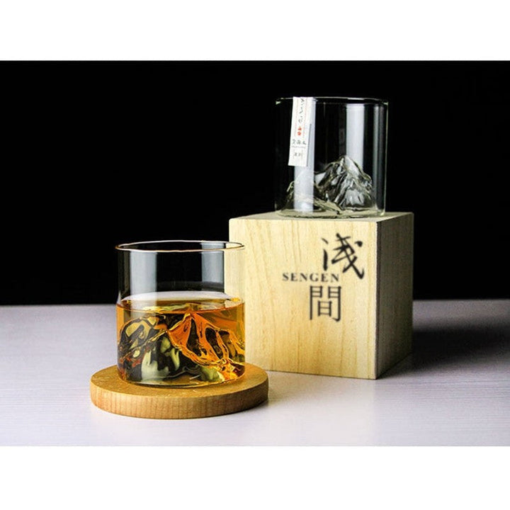 Set de regalo de lujo: copa de whisky minimalista con montaña 3D. Diseño japonés, perfecto para hombres.