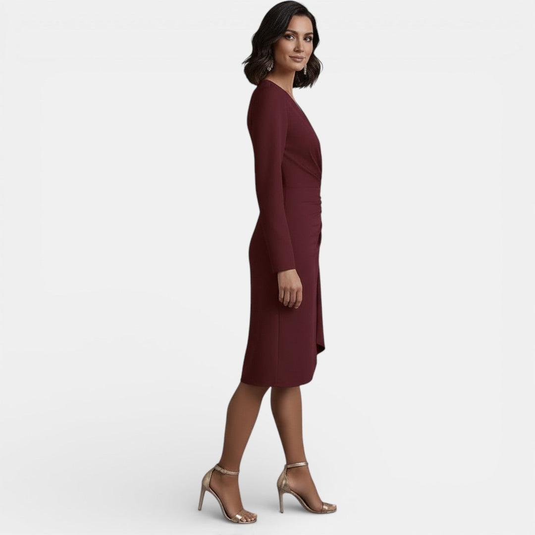 Vestido formal de mujer, corte midi y escote en V. Perfecto para la oficina o un evento importante.