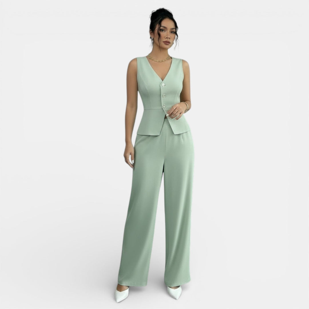 Conjunto elegante de chaleco y pantalón verde para mujer, ideal para primavera y oficina.