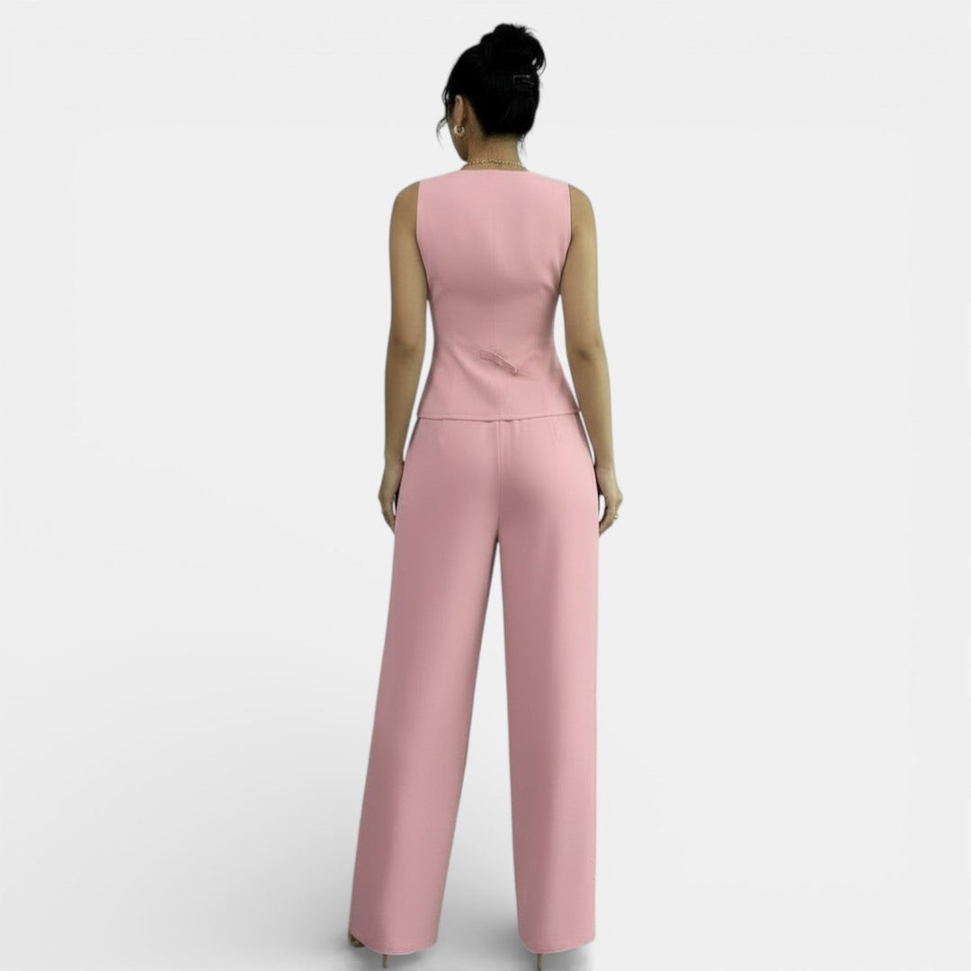 Conjunto de primavera verde cómodo y casual, chaleco y pantalón de mujer para el día a día.