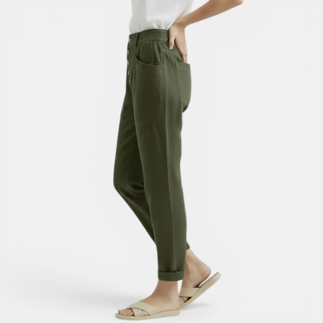 Pantalón ancho casual de algodón lino para mujer en color neutro. Versátil y cómodo para el verano.