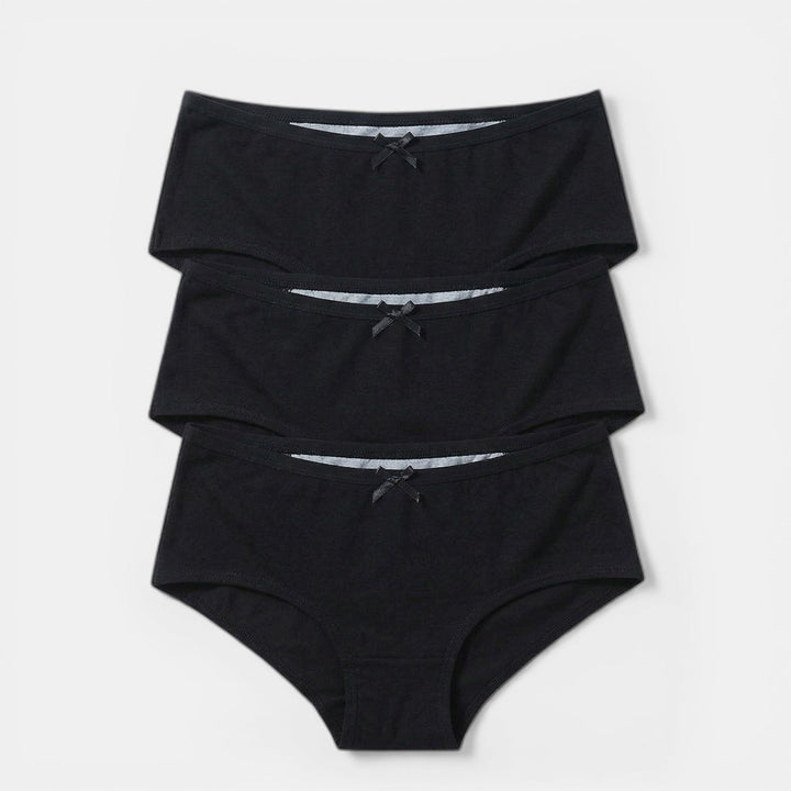 Imagen de 3 bragas menstruales de mujer. Lencería absorbente, cómoda y segura para una protección eficaz durante el periodo.