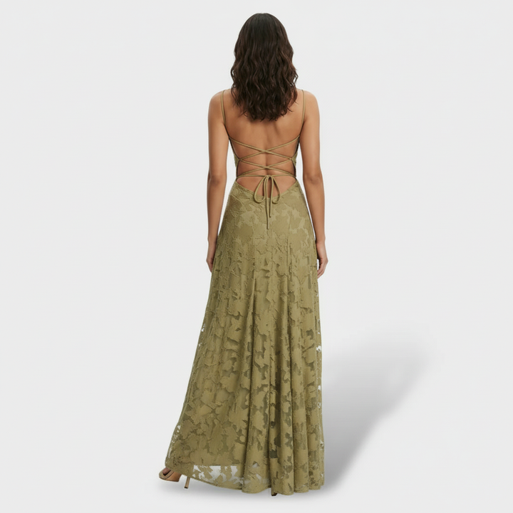Hermoso vestido largo floral para mujer con espalda abierta. Ideal para fiestas, cenas y eventos de verano.