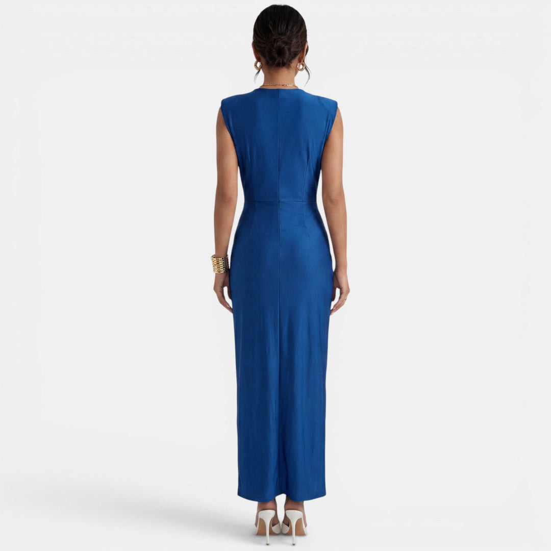 Elegante vestido de noche ajustado para mujer, estilo maxi y sofisticado, ideal para eventos.