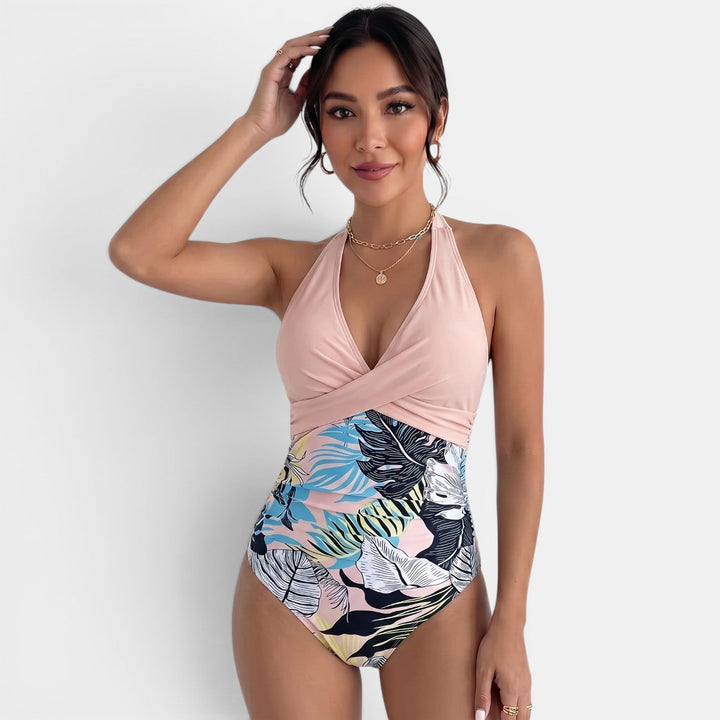 Moda baño: bañador halter estilizador para mujer, cómodo y favorecedor, perfecto para tu silueta.