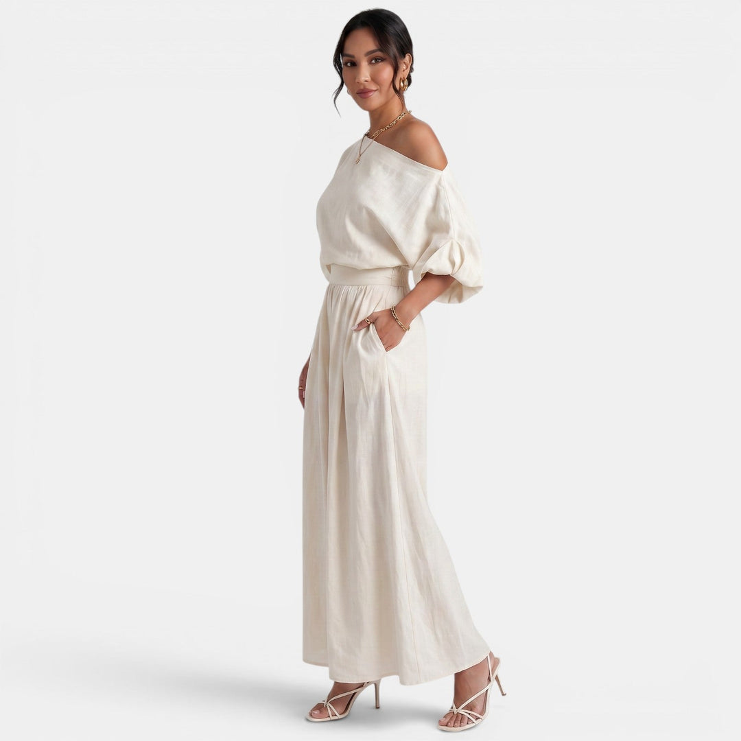 Conjunto mujer versátil con top Bardot y pantalón fluido, ideal para verano.