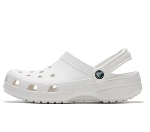 Zuecos Crocs clásicos de hombre con tira ajustable, calzado ventilado y ligero ideal para agua y jardín.