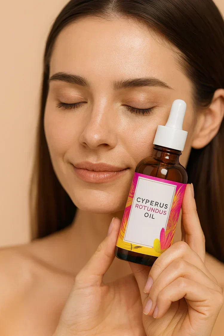 Aceite botánico Cyperus Rotundus unisex para hidratación pura y ligera. Cuidado facial y corporal natural.