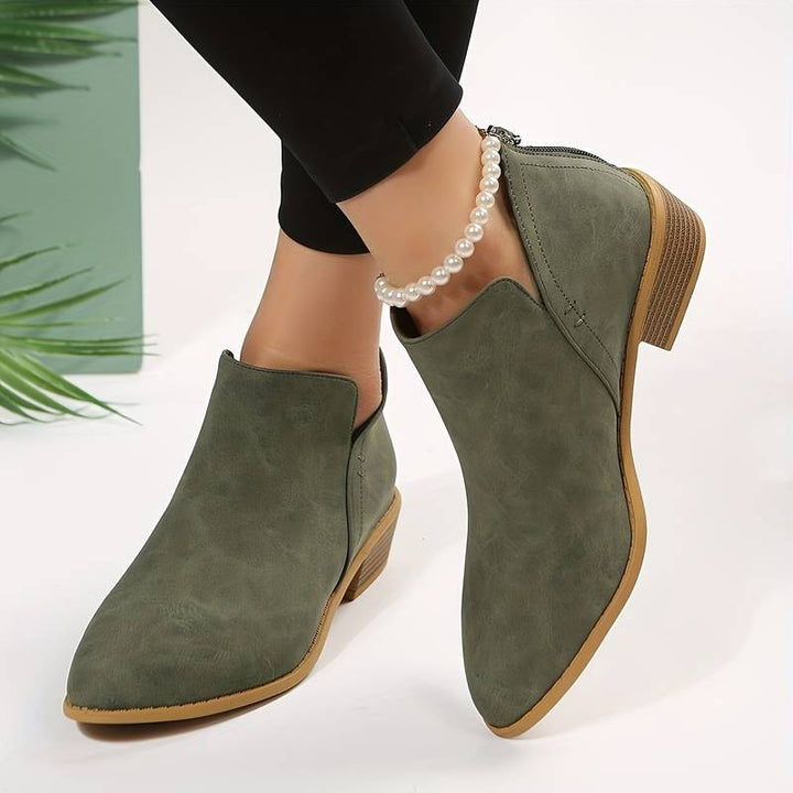 Botines elegantes RENATA para mujer, ideales para el otoño. Calzado chic y cómodo con tacón medio.