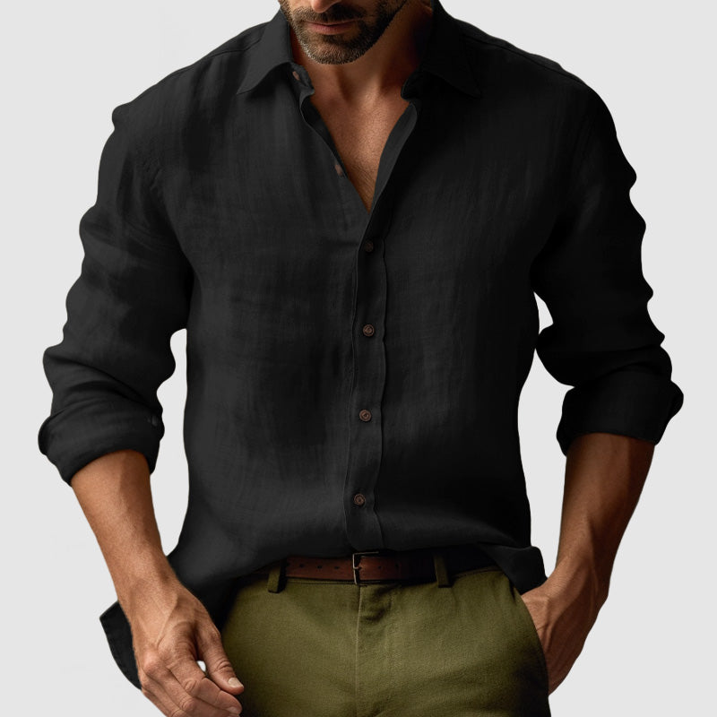 Camisa vintage de manga larga para hombre en tono neutro, perfecta para combinar. Ropa hombre.