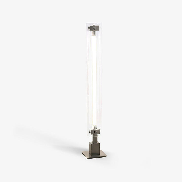 Lámpara de pie M29, iluminación industrial moderna, pantalla de vidrio, diseño elegante y funcional.