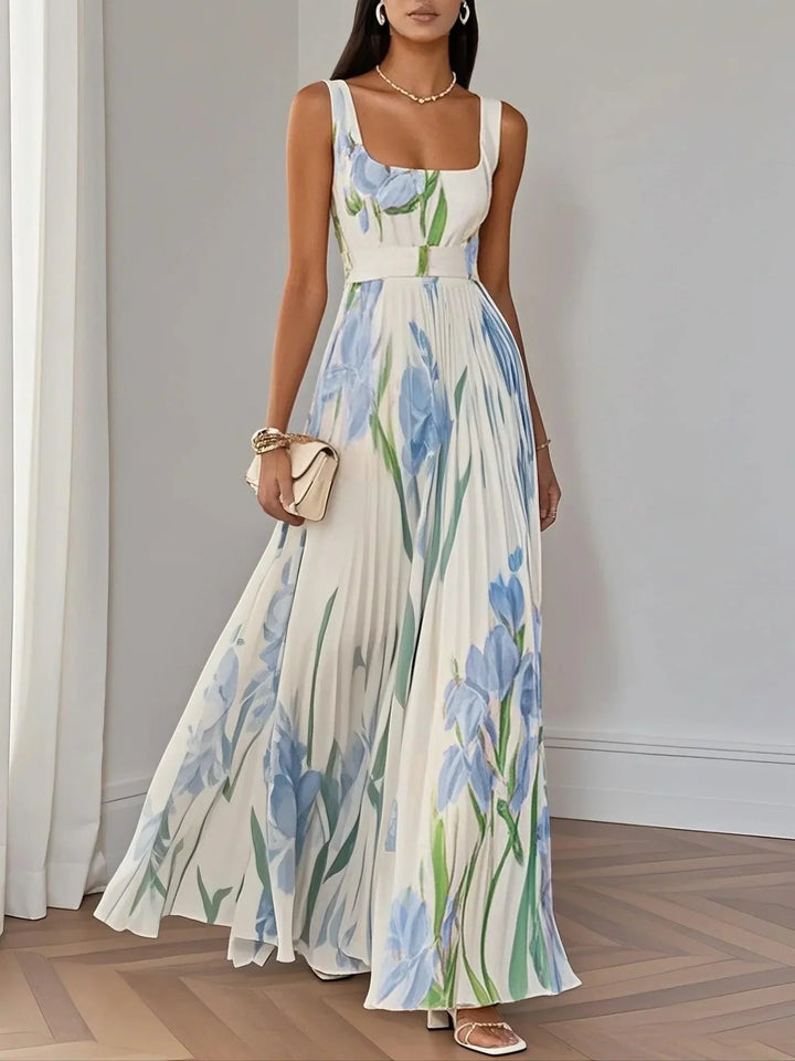 Mujer vistiendo vestido floral bohemio de corte A, fresco y casual para playa.